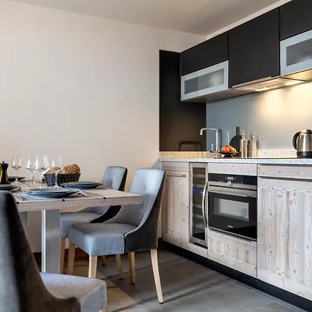 Mgm & Residences - Laska Ле-Контамин-Монжуа